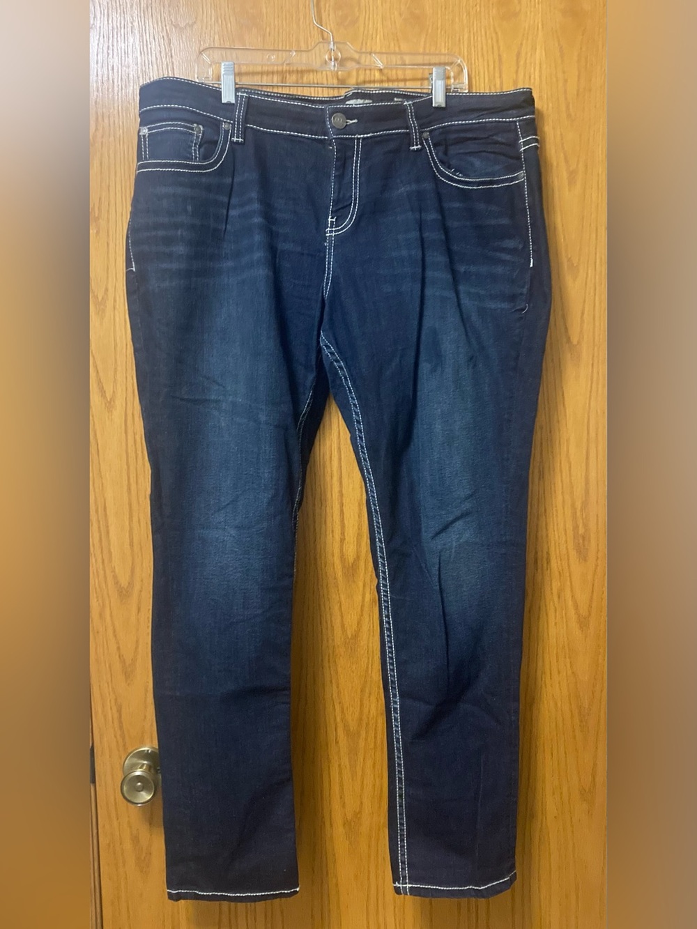 BKE Payton Dark Wash Boot Cut Jeans 38R